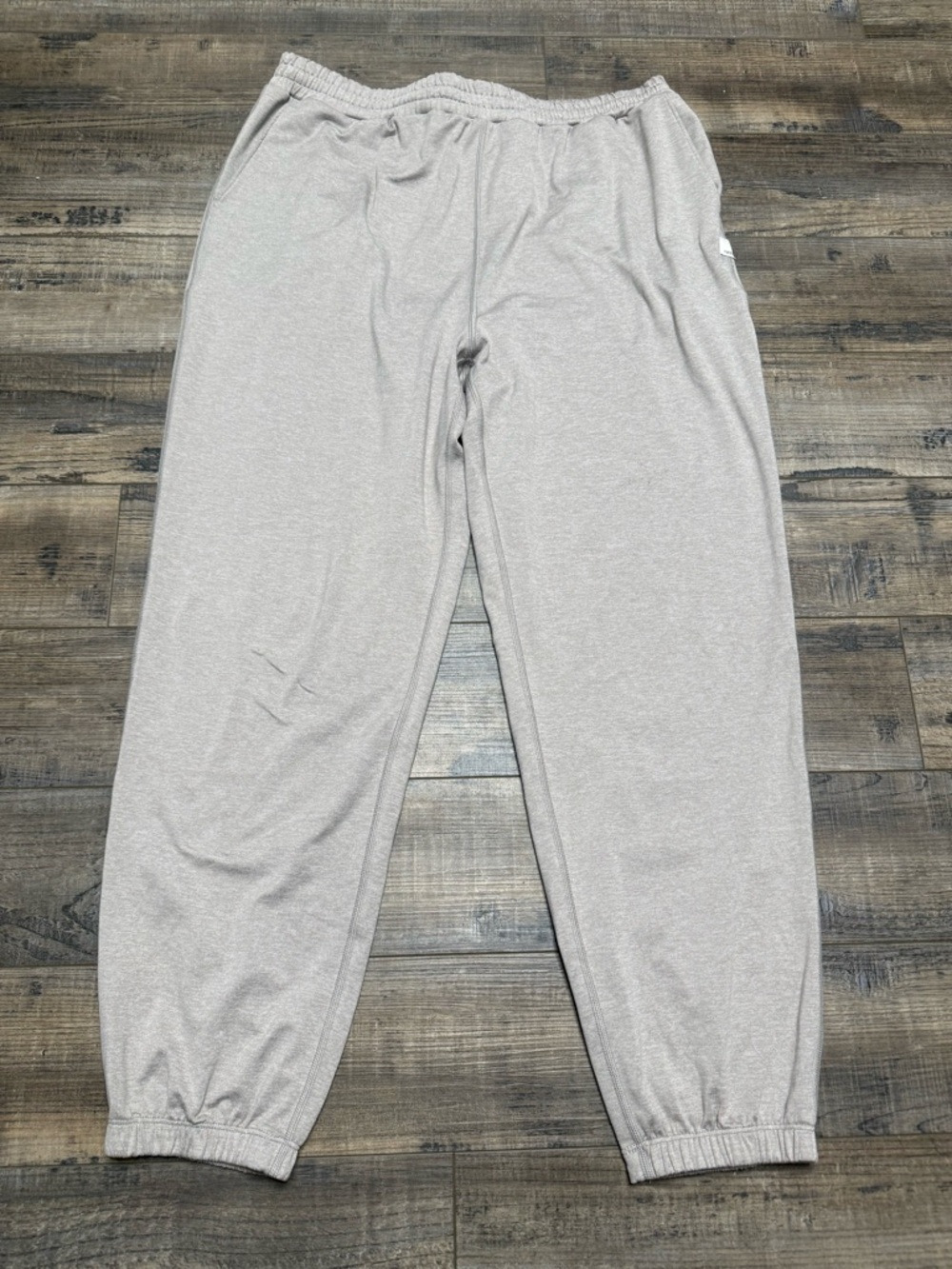 Vuori Light Gray Jogger Sweatpants Women's Estimated Women's Size Medium